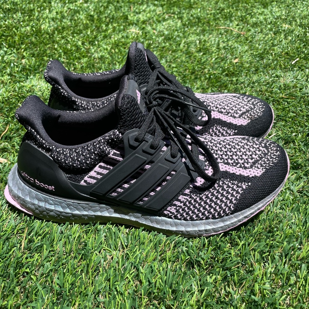 Adidas Ultraboost Women’s Size 7
